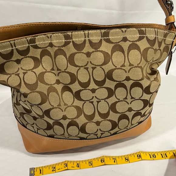 Authentic Vintage Coach Tan Signature inner pocket, Fabric & Leather Hobo Bag - Picture 9 of 13